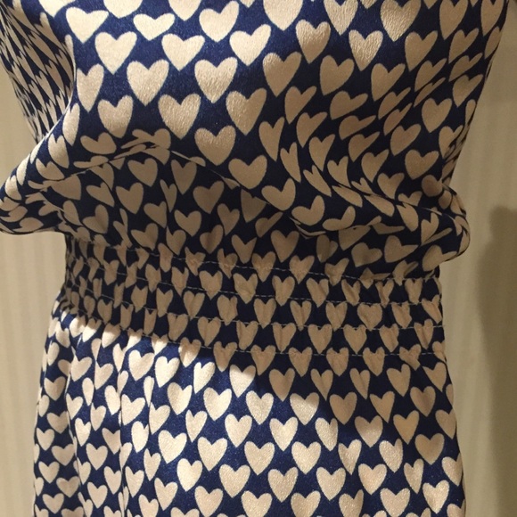 🛍2 for $30🛍NWOT Slip on Cap sleeve slip on dress with heart design - Picture 2 of 4